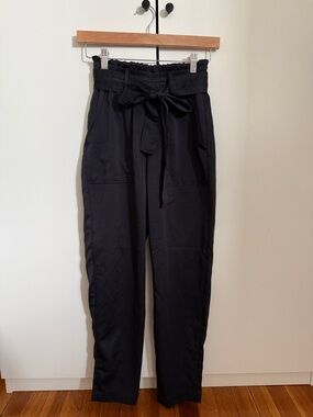 Abercrombie & Fitch Black Paperbag Tie-Waist Jogger Pants